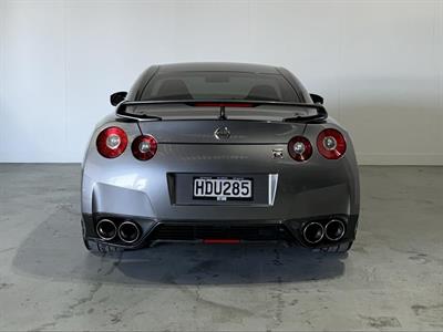 2013 Nissan GTR - Thumbnail