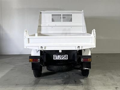 1995 Toyota Dyna - Thumbnail