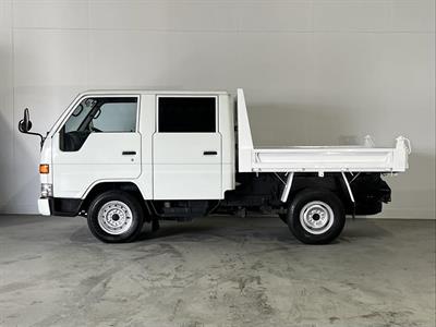 1995 Toyota Dyna - Thumbnail