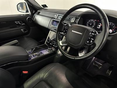 2018 Land Rover Range Rover - Thumbnail